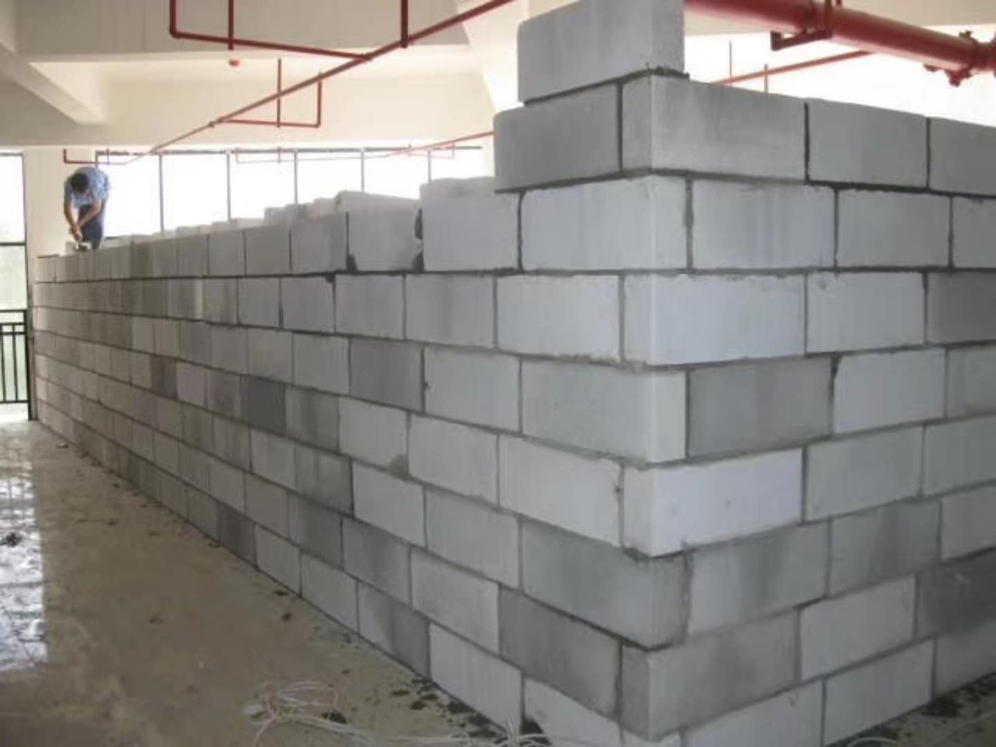 桃山蒸压加气混凝土砌块承重墙静力和抗震性能的研究